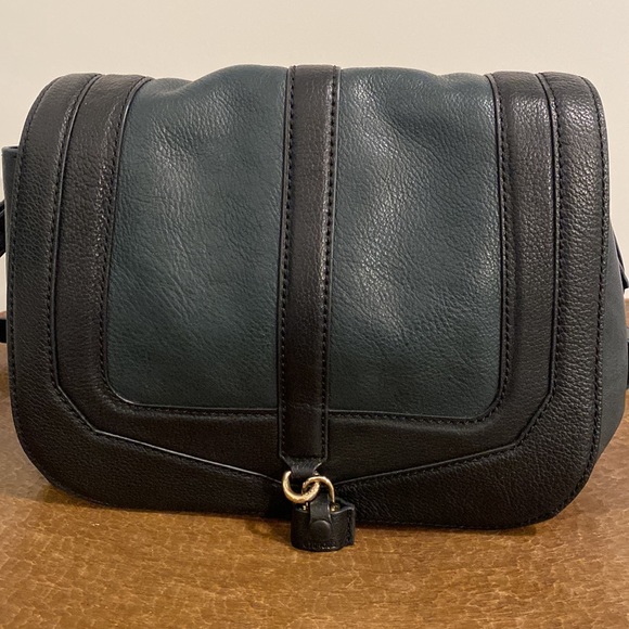 UTERQUE navy leather handbag - Picture 2 of 8